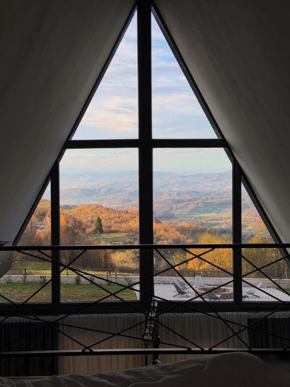 Klek 77 Luxury Chalets - Vikend oddih v lesenih hiškah na Jahorini, Sarajevo, Bosna in Hercegovina - 230 EUR - 2x nočitev v leseni hiški za 2 osebi (2 otroka do 10 let brezplačno, ob predhodni najavi), Uporaba jacuzzija